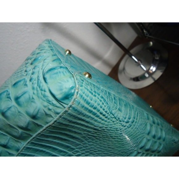 ****SOLD***
/Not for Sale/
Vintage Brahmin Glossy Glass Green Ashby Zip Top Shou - Picture 8 of 12